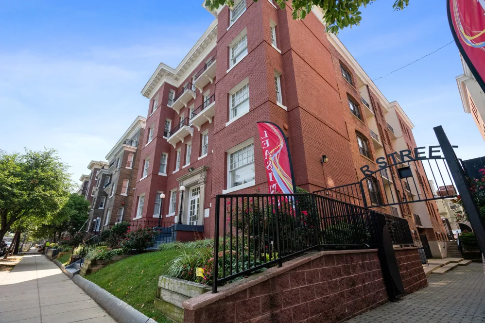 The building of R Street Apartments